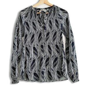 MICHAEL KORS Semi-Sheer Lightweight V-Neck Blouse Top B&W Sz XXS Flawed